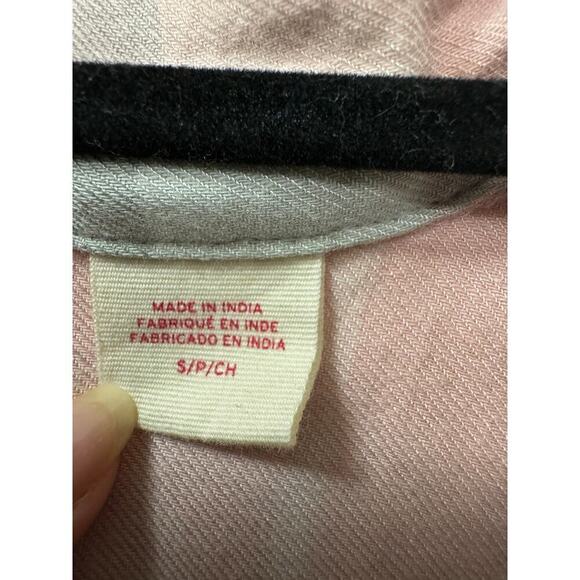 Levi's Woman's Size Small Super soft Pink Gray Flannel Oversized Long - Picture 3 of 5